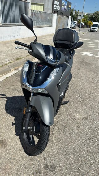 Honda SH 125i Scooter Negra/Gris