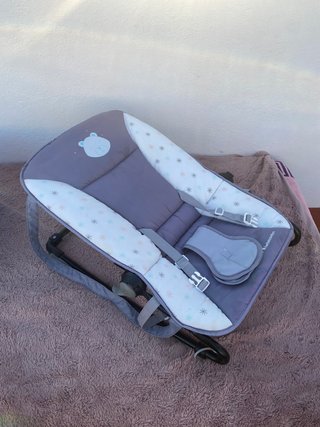 Carrito de bebé, bañera, bujador - muy buen estado