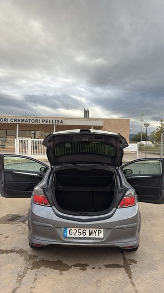Opel Astra 2007