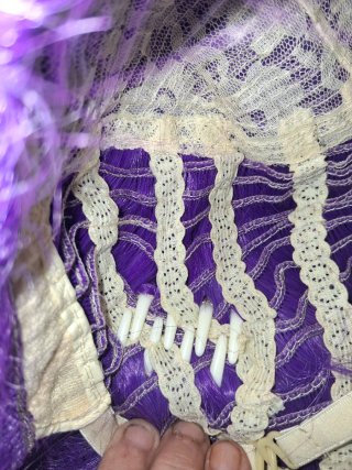Peluca Rumi Morada Trenzada