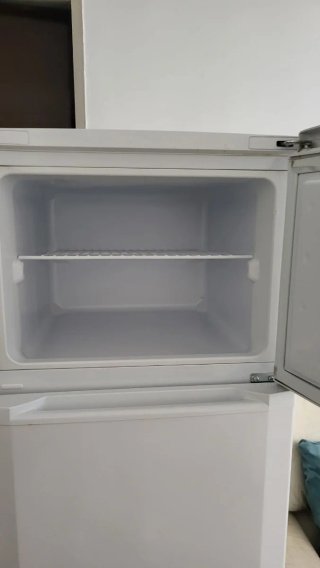 Nevera BEKO en buen estado