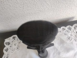 Figura de madera tallada