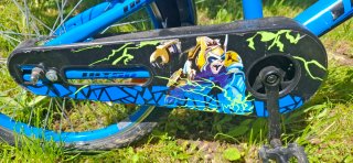Bicicleta azul infantil