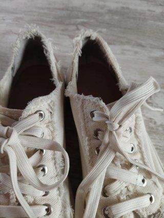 Zapatillas plataforma Pull&Bear blancas