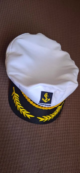 Gorra Capitán Blanca y Negra
