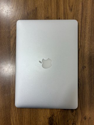 MacBook Air i5 SSD 8GB