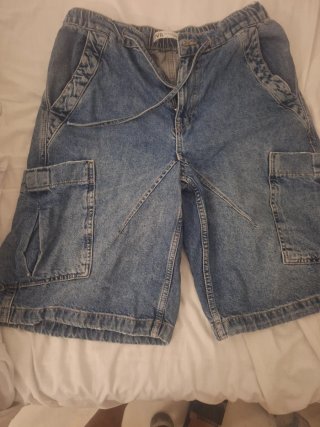 Zara Pantalón Corto Cargo Talla m