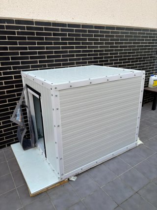 Caseta perro panel sándwich