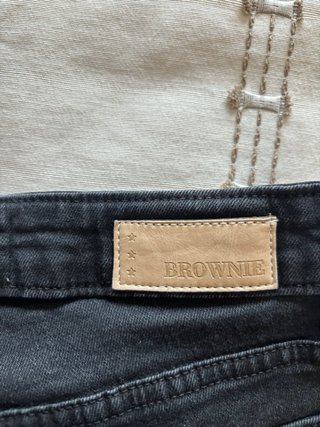 Pantalón campana Brownie negro