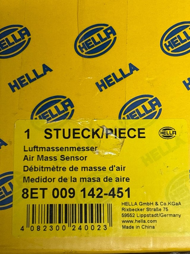 Caudalímetro Hella 8ET009142-451
