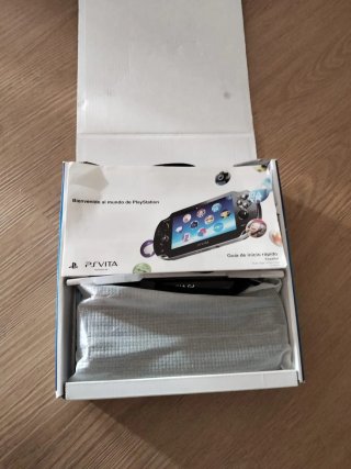PS Vita Wi-Fi Negra