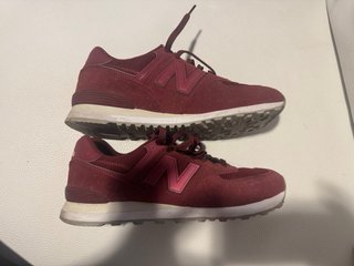 Zapatilla New Balance Hombre Roja