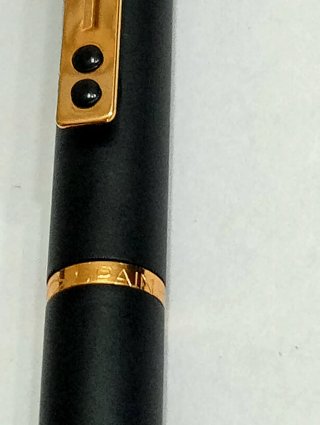 Bolígrafo Inoxcrom Marbella Negro y Dorado