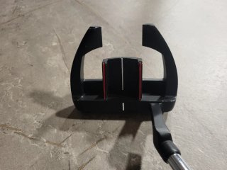 Putter PGM YB3 Oversea 2026
