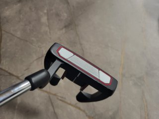 Putter PGM YB3 Oversea 2026