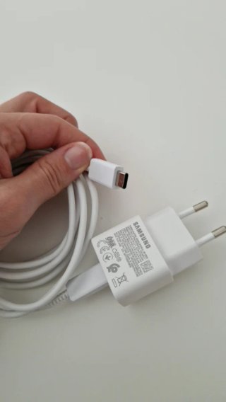 Samsung Galaxy S22+ Caja Sellada