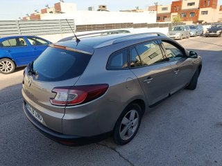 RENAULT FAMILIAR 107000 KLM
