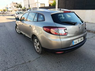 RENAULT FAMILIAR 107000 KLM