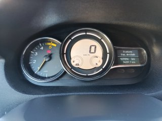 RENAULT FAMILIAR 107000 KLM