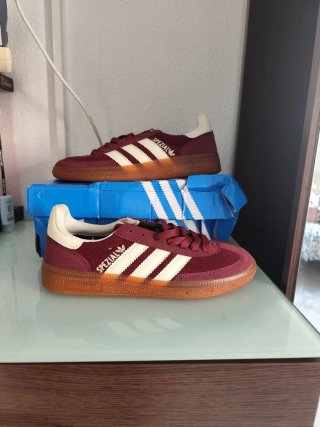 Adidas Spezial Burdeos Goma