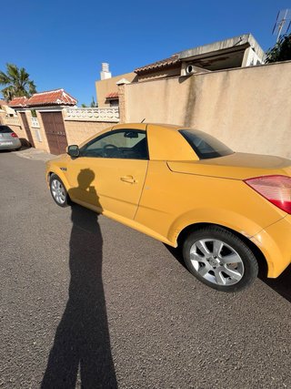 Opel Tigra 2005