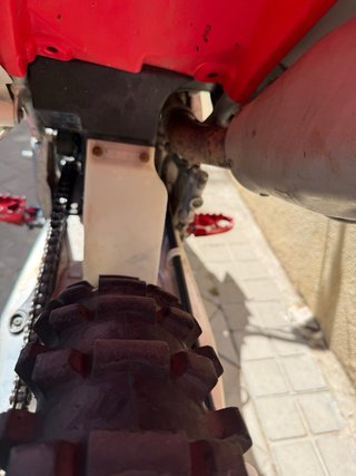 Honda CRF R Motocross Roja y Blanca