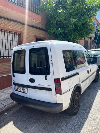 Opel Combo 2007 ITV Anual