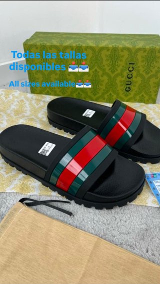 Chanclas Gucci Pursuit Goma