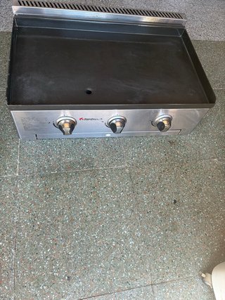 Plancha de cocina a gas profesional FireFriend