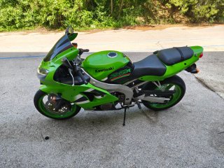 Kawasaki ZX-R Verde