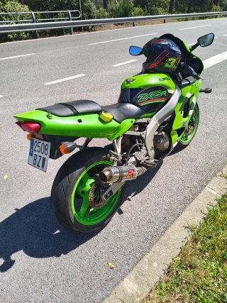 Kawasaki ZX-R Verde