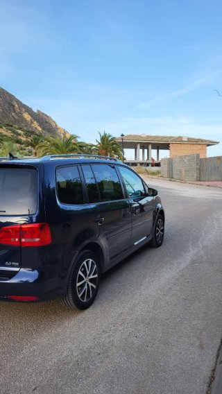 Volkswagen Touran 2012