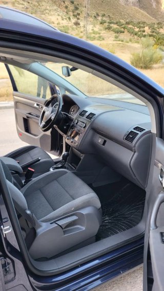 Volkswagen Touran 2012