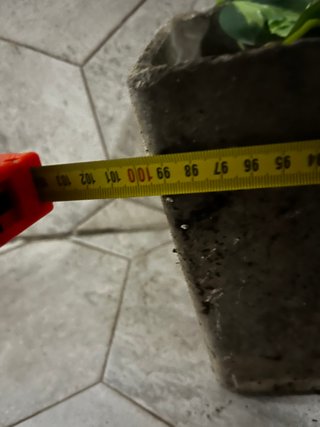 Maceta rectangular de piedra gris