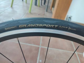 Rueda Delantera Syncros RACE 27
