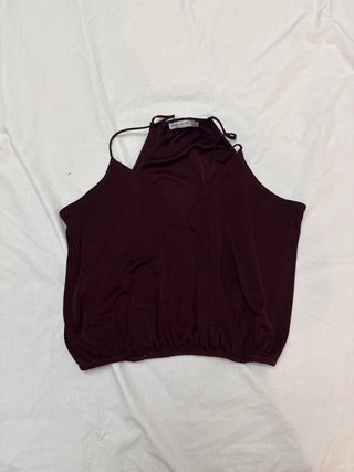 Top Bershka Morado Talla XS