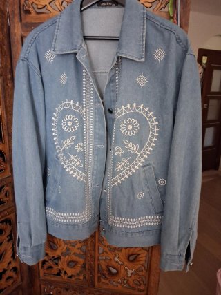 Cazadora tejana Jasmine bordada Talla L