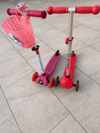 Patinete 3 ruedas infantil Minnie y rojo