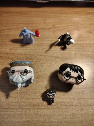 HARRY POTTER E SILENTE KINDER MAXI  2025