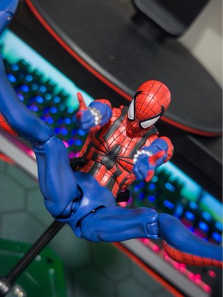 Spiderman Ben Reilly Mafex