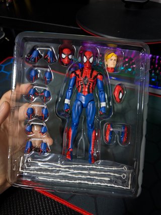 Spiderman Ben Reilly Mafex
