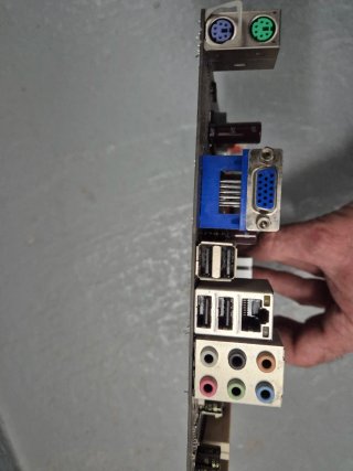 ECS MCP73VT-PM Placa Base