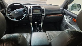 Toyota Land Cruiser 2006