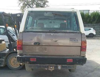 Piloto trasero derecho nissan patrol (k/w 3744554