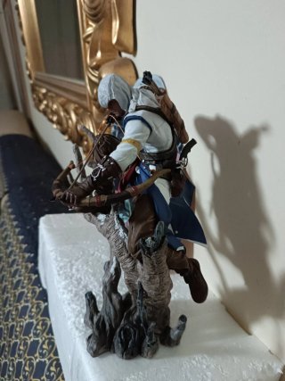Figura Assassin's Creed III Detallada coleccionist