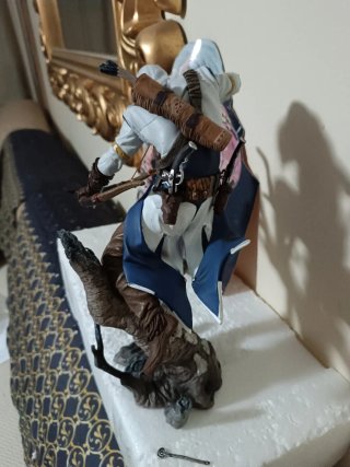 Figura Assassin's Creed III Detallada coleccionist