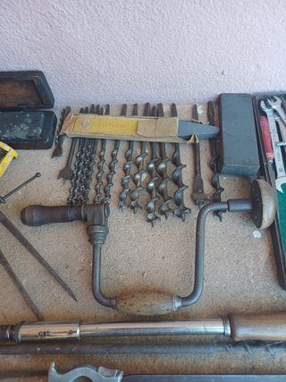 Lote de Ferramentas Antigas de Carpinteiro