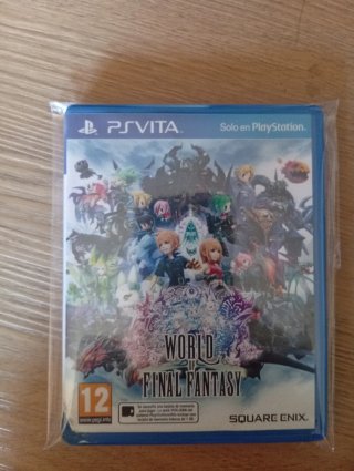 Juego PS Vita World of Final Fantasy