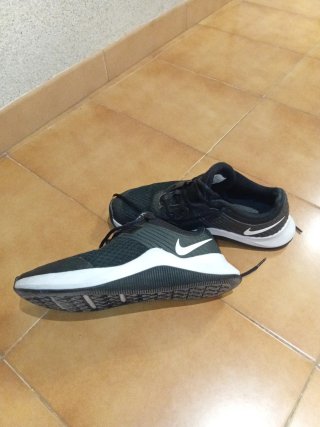 Deportivas Nike Gym Negras y Blancas