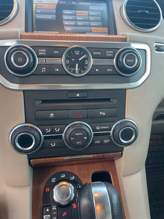 Land Rover Discovery 4 tdv6 hse 245cv